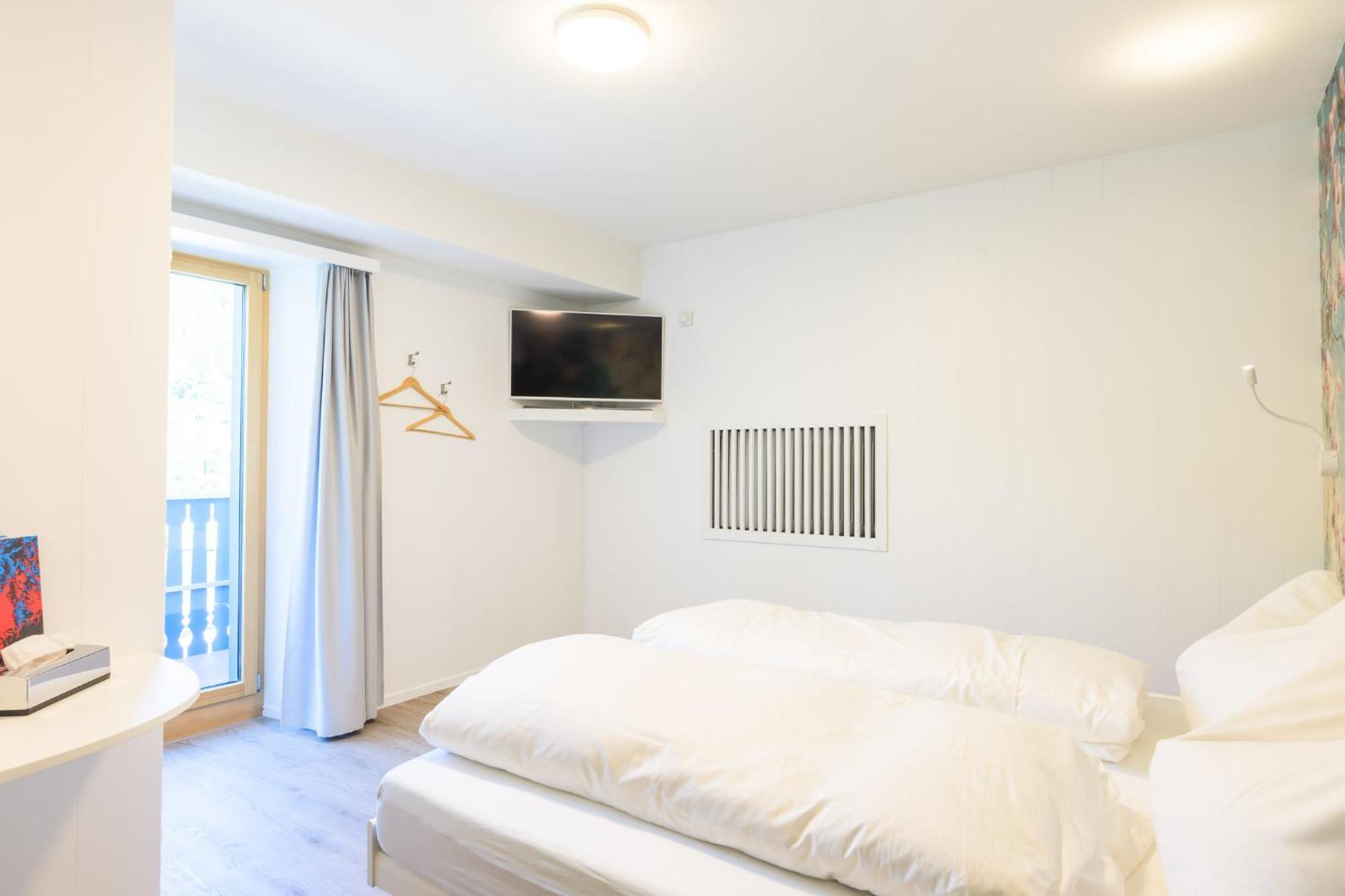 Hotel Buna Luna By Seehof Laax Exteriör bild